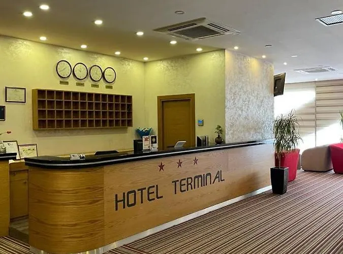 호텔 Terminal 3*